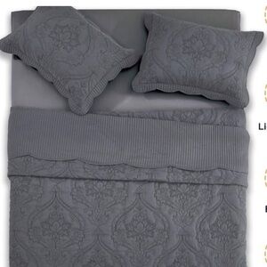 Oversized Bedspread Quilt Set King Size - Lightweight Bedding Quilt- light use